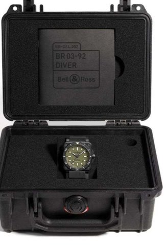 Montres Bell & Ross - Acier