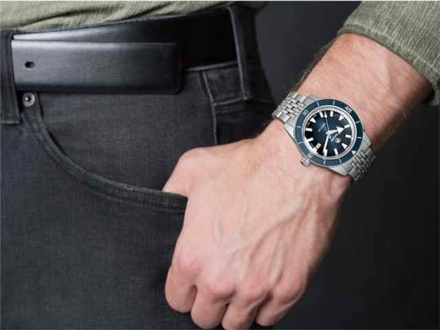 Montres Rado - Acier