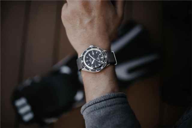 Montre Certina - Acier